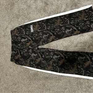 YoungLa Track pants (sweatpants)